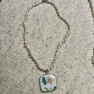 NWOT Pearl Necklace with China Pendant